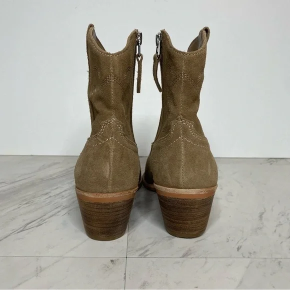 New! Dolce Vita Solow Tan Suede Western Bootie 7 - Picture 3 of 15